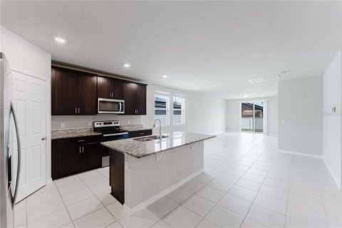 Casa en venta en Haines City, Florida, 3 dormitorios, 161.09 m2 № 1688227 - foto 3