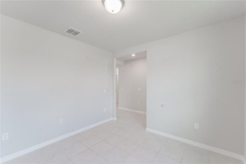 Casa en venta en Haines City, Florida, 3 dormitorios, 161.09 m2 № 1688227 - foto 12