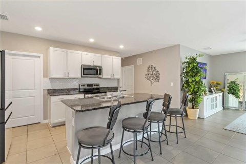 Villa ou maison à vendre à Sarasota, Floride: 5 chambres, 229.93 m2 № 2206516 - photo 12