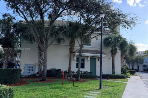 Touwnhouse à vendre à Cooper City, Floride: 4 chambres, 129.32 m2 № 2036622 - photo 3