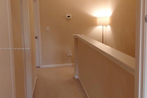 Adosado en venta en Cooper City, Florida, 4 dormitorios, 165.18 m2 № 2036622 - foto 13