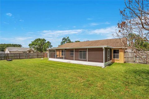 Casa en venta en Lakeland, Florida, 4 dormitorios, 166.39 m2 № 2225971 - foto 6