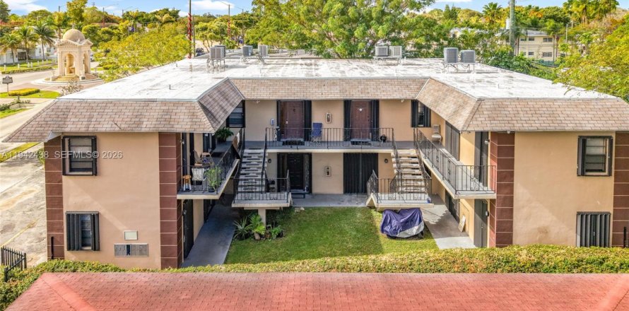 Appartement à North Miami Beach, Floride 1 chambre, 654.12 m2 № 1999956