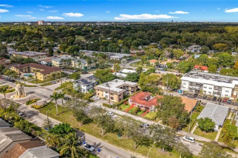 Appartement à louer à North Miami Beach, Floride: 1 chambre, 654.12 m2 № 1999956 - photo 5