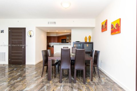 Copropriété à vendre à Sunny Isles Beach, Floride: 2 chambres, 148.83 m2 № 1938571 - photo 10