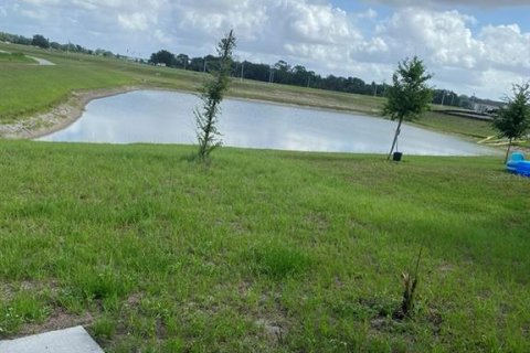 Villa ou maison à louer à Lake Wales, Floride: 4 chambres, 174.56 m2 № 2150823 - photo 8