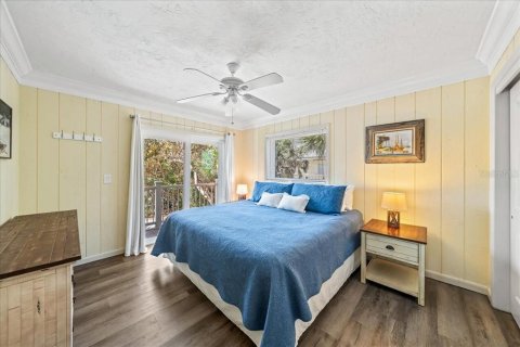 House in Melbourne Beach, Florida 5 bedrooms, 208.66 sq.m. № 1657338 - photo 25