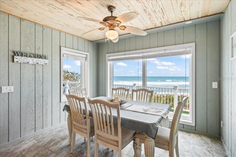 House in Melbourne Beach, Florida 5 bedrooms, 208.66 sq.m. № 1657338 - photo 15