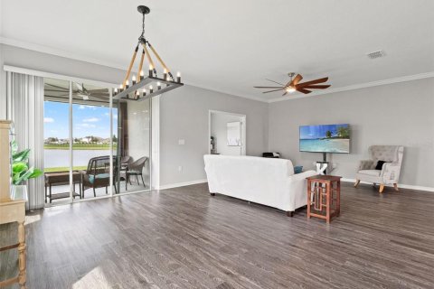 Villa ou maison à vendre à Wesley Chapel, Floride: 3 chambres, 185.62 m2 № 2412528 - photo 28