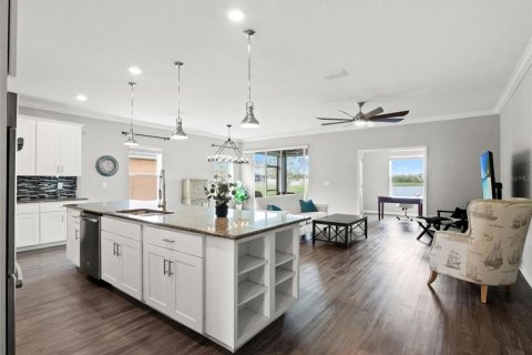 Villa ou maison à vendre à Wesley Chapel, Floride: 3 chambres, 185.62 m2 № 2412528 - photo 22