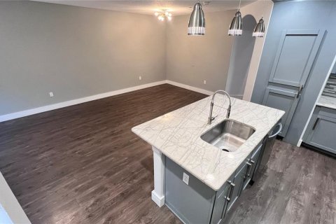 Adosado en alquiler en Orlando, Florida, 2 dormitorios, 118.26 m2 № 1829970 - foto 14