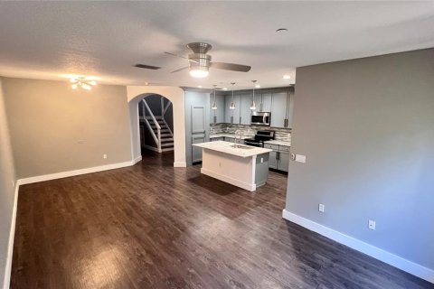 Adosado en alquiler en Orlando, Florida, 2 dormitorios, 118.26 m2 № 1829970 - foto 10
