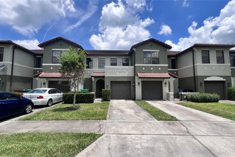 Adosado en alquiler en Orlando, Florida, 2 dormitorios, 118.26 m2 № 1829970 - foto 2