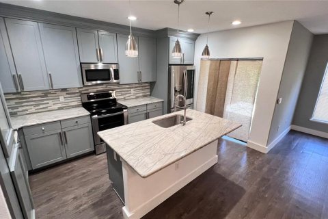 Adosado en alquiler en Orlando, Florida, 2 dormitorios, 118.26 m2 № 1829970 - foto 11