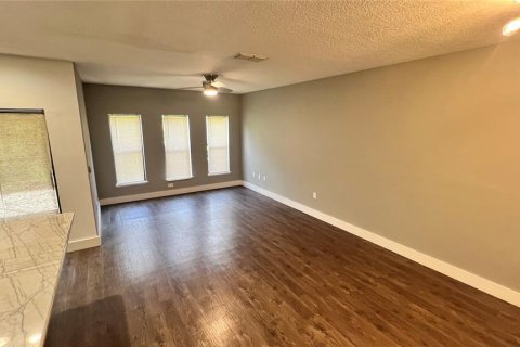 Adosado en alquiler en Orlando, Florida, 2 dormitorios, 118.26 m2 № 1829970 - foto 7