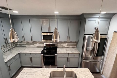 Adosado en alquiler en Orlando, Florida, 2 dormitorios, 118.26 m2 № 1829970 - foto 13