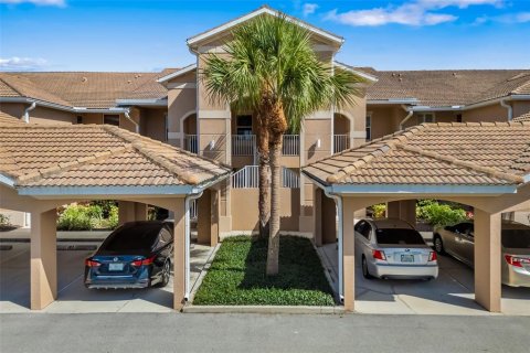 Condo in Bradenton, Florida, 2 bedrooms  № 1532420 - photo 1