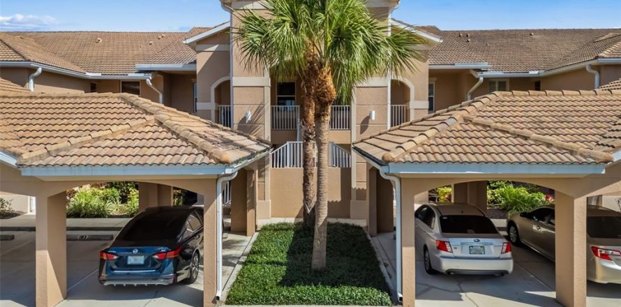 Condo in Bradenton, Florida, 2 bedrooms № 1532420