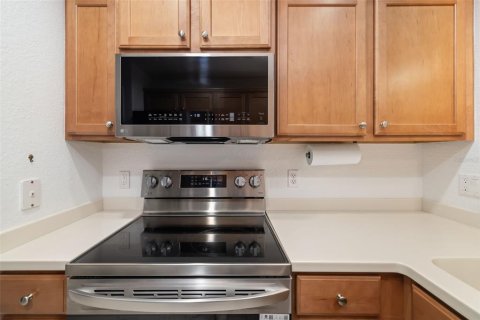 Condo in Bradenton, Florida, 2 bedrooms  № 1532420 - photo 11