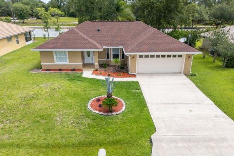 Casa en Palm Coast, Florida 3 dormitorios, 127.37 m2 № 2208539