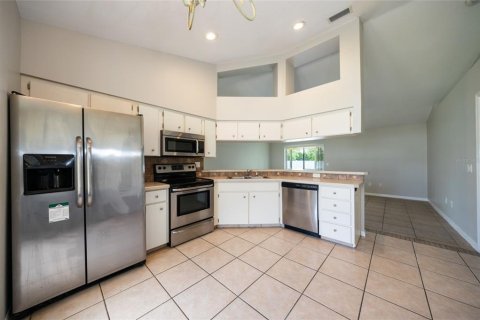 Casa en venta en Palm Coast, Florida, 3 dormitorios, 127.37 m2 № 2208539 - foto 4