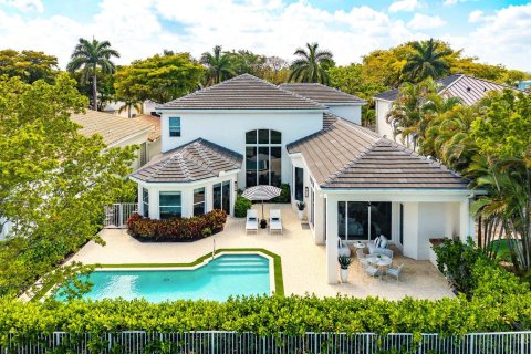 Casa en Delray Beach, Florida 6 dormitorios, 439.52 m2 № 2147063