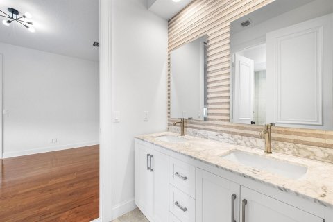 Casa en venta en Delray Beach, Florida, 6 dormitorios, 439.52 m2 № 2147063 - foto 24