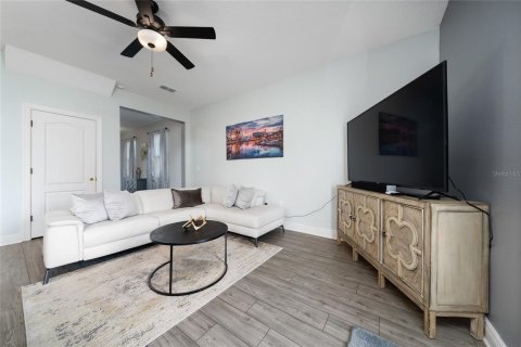 Casa en venta en Kissimmee, Florida, 4 dormitorios, 168.8 m2 № 1773566 - foto 8
