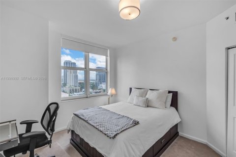 Condominio en venta en Fort Lauderdale, Florida, 2 dormitorios, 128.11 m2 № 2058759 - foto 19
