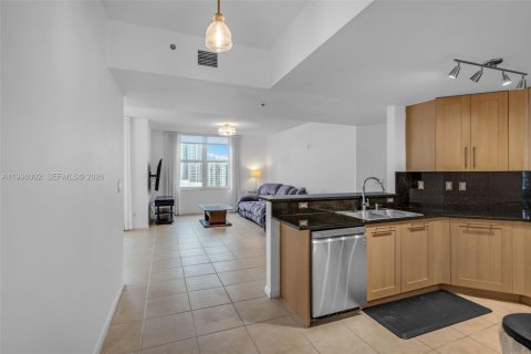 Condominio en venta en Fort Lauderdale, Florida, 2 dormitorios, 128.11 m2 № 2058759 - foto 9