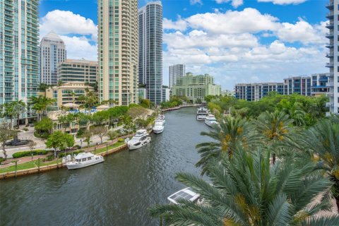Condominio en venta en Fort Lauderdale, Florida, 2 dormitorios, 128.11 m2 № 2058759 - foto 26