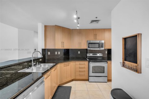 Condominio en venta en Fort Lauderdale, Florida, 2 dormitorios, 128.11 m2 № 2058759 - foto 11