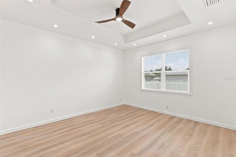 Casa en venta en North Port, Florida, 3 dormitorios, 154.4 m2 № 2351890 - foto 27