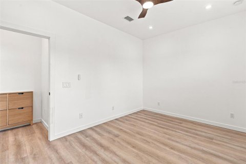 Casa en venta en North Port, Florida, 3 dormitorios, 154.4 m2 № 2351890 - foto 21