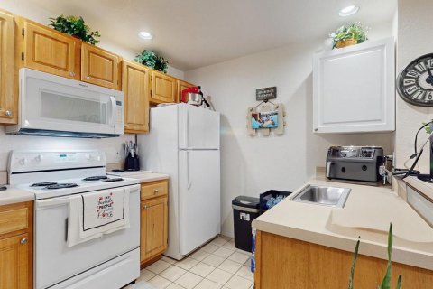 Adosado en venta en Kissimmee, Florida, 3 dormitorios, 120.4 m2 № 2217471 - foto 6