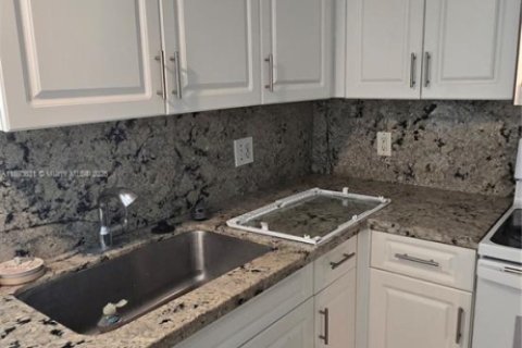 Copropriété à vendre à West Palm Beach, Floride: 2 chambres, 95.32 m2 № 1946963 - photo 12