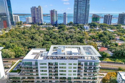 Copropriété à vendre à Miami, Floride: 2 chambres, 103.96 m2 № 2009817 - photo 29