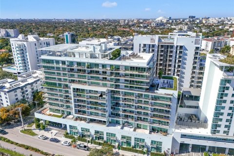 Copropriété à vendre à Miami, Floride: 2 chambres, 103.96 m2 № 2009817 - photo 27