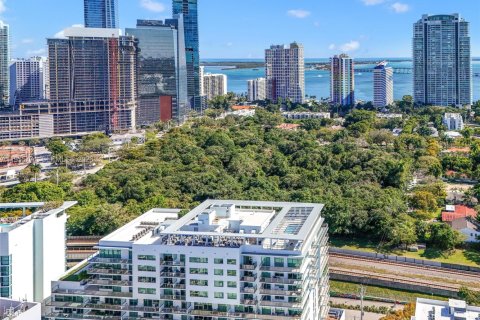 Copropriété à vendre à Miami, Floride: 2 chambres, 103.96 m2 № 2009817 - photo 28