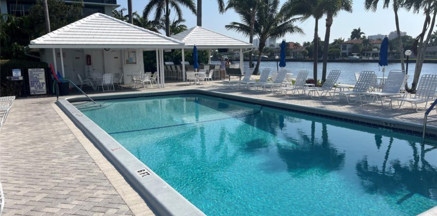 Condo in Fort Lauderdale, Florida, 2 bedrooms № 1060042
