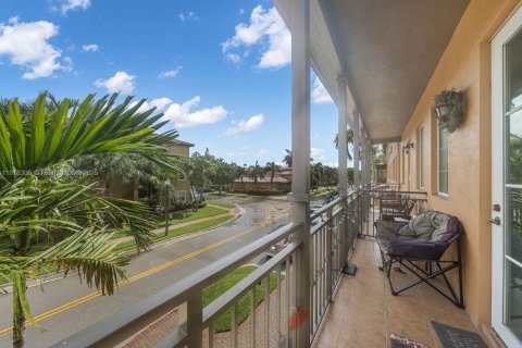 Adosado en venta en Pembroke Pines, Florida, 3 dormitorios, 168.8 m2 № 1921030 - foto 12