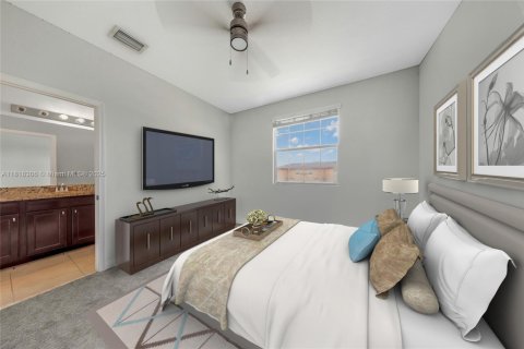 Adosado en venta en Pembroke Pines, Florida, 3 dormitorios, 168.8 m2 № 1921030 - foto 4