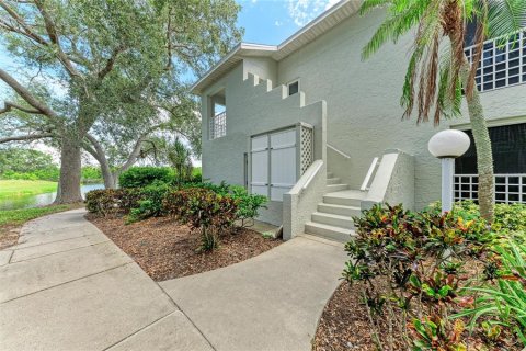 Condo à Bradenton, Floride, 2 chambres  № 2330275