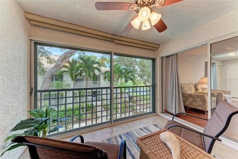 Condo in Bradenton, Florida, 2 bedrooms  № 2330275 - photo 29