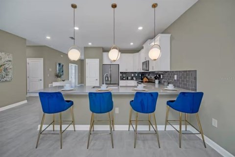 Villa ou maison à vendre à Kissimmee, Floride: 9 chambres, 398.46 m2 № 2091622 - photo 9