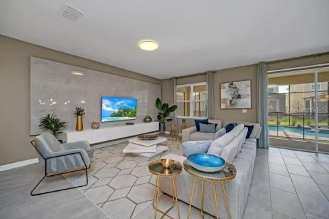 Villa ou maison à vendre à Kissimmee, Floride: 9 chambres, 398.46 m2 № 2091622 - photo 5
