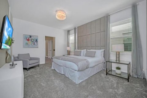 Villa ou maison à vendre à Kissimmee, Floride: 9 chambres, 398.46 m2 № 2091622 - photo 21
