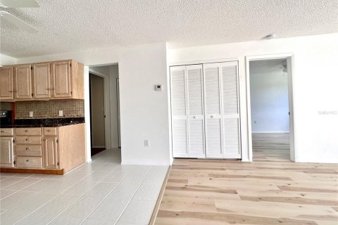 Copropriété à louer à Punta Gorda, Floride: 2 chambres, 83.43 m2 № 2102080 - photo 30