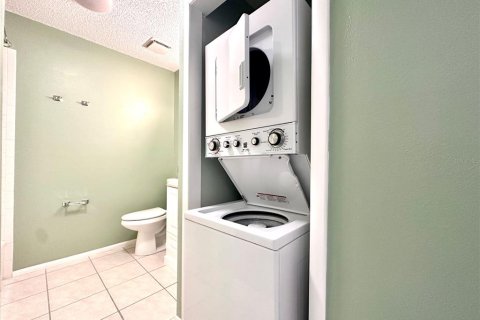 Copropriété à louer à Punta Gorda, Floride: 2 chambres, 83.43 m2 № 2102080 - photo 24