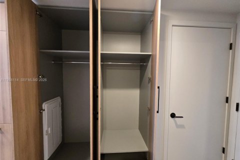 Copropriété à louer à Miami, Floride: 37.35 m2 № 2052965 - photo 8